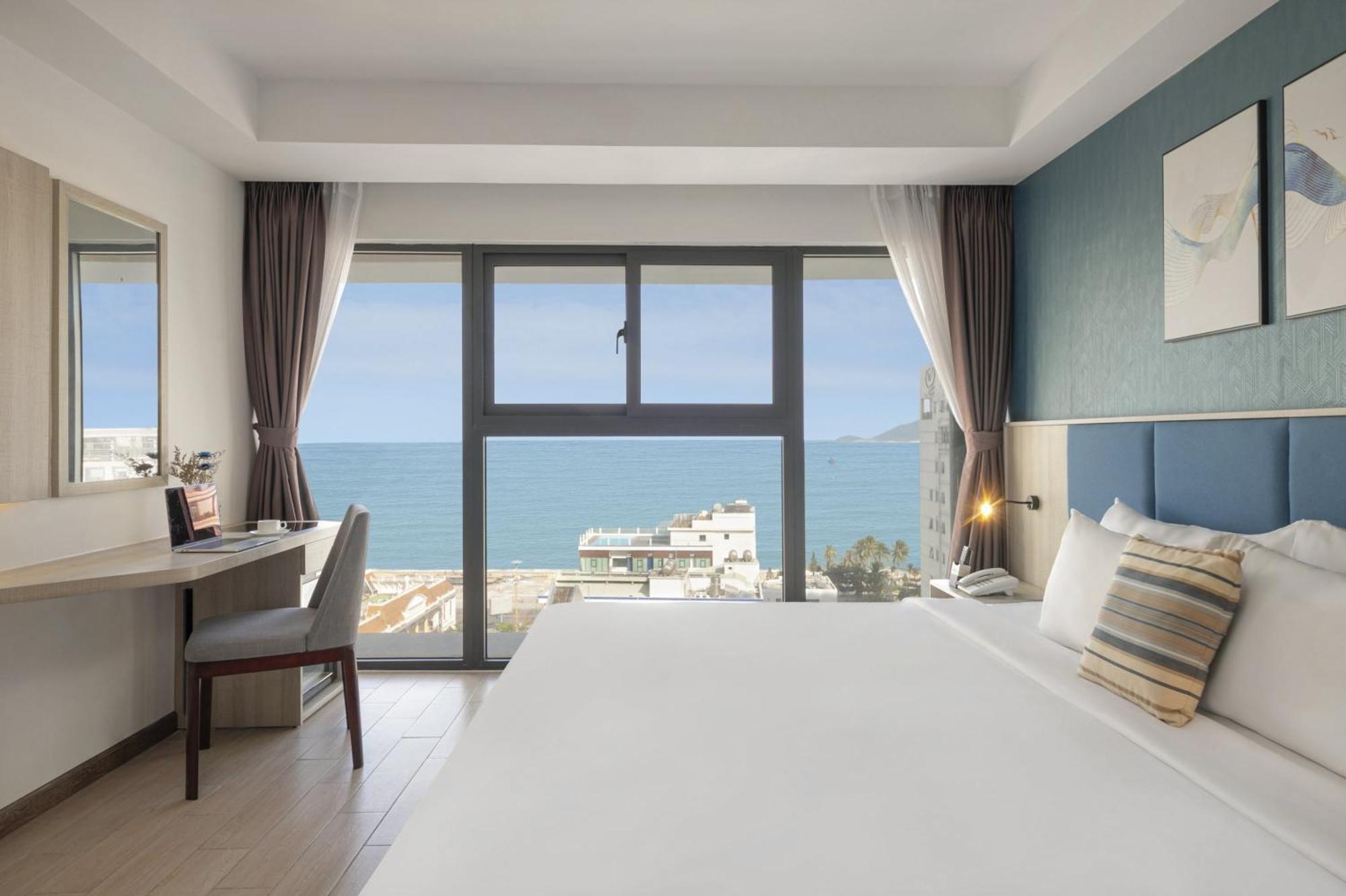 Atlantic Nha Trang Hotel Quarto foto